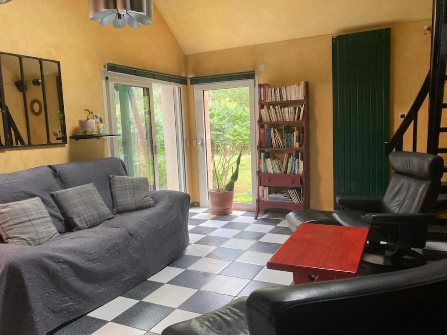 La Maison Rose - Avec Grand Jardin Clos A 300M De La Mer Hauteville-sur-Mer Ngoại thất bức ảnh